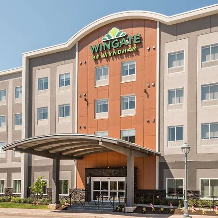 Wingate By Wyndham Dieppe Moncton Bagian luar foto
