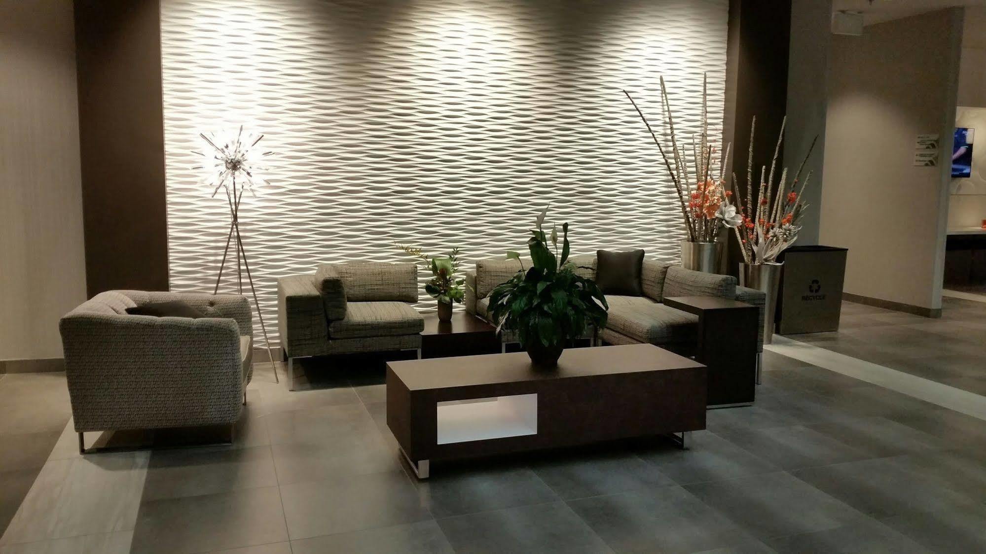 Wingate By Wyndham Dieppe Moncton Bagian luar foto